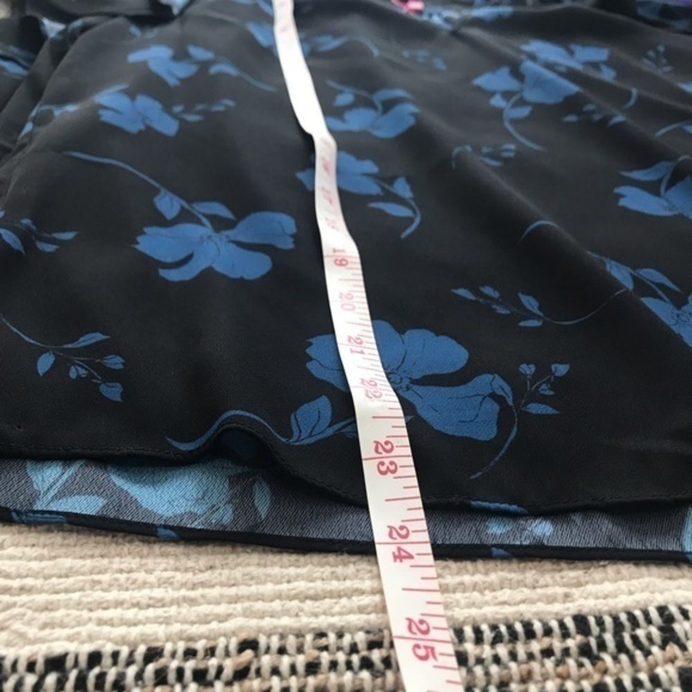 Parker Black Blue Floral Print Ruffle Long Sleeve Blouse Small - Picture 11 of 14